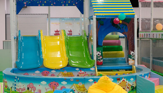 Посещение в будни и выходные детской игровой площадки Kidsland со скидкой  50% - Иваново КупиБонус.ру
